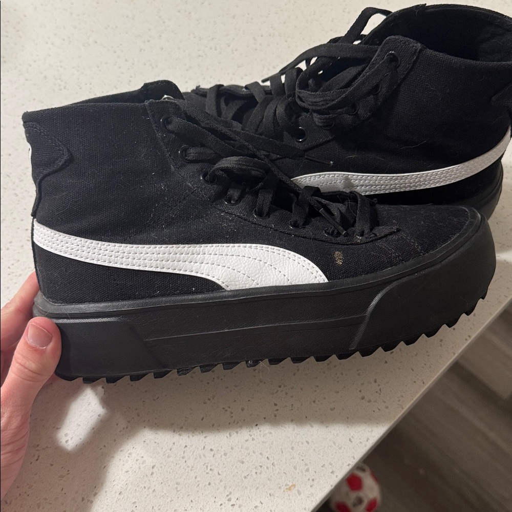 High top platform Puma Sneakers. Minimal staining on left outside shoe. - Picture 3 of 3